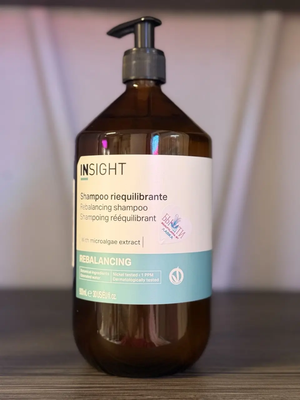 Шампунь Insight Rebalancing против жирной кожи головы 900 мл
