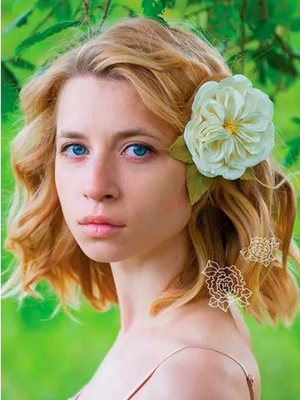 Книга "Цветы из фоамирана. Стильные аксессуары" ,Юлия Дубровская. 96 страниц